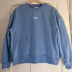 Wilo the Label Women’s Blue crew neck pull over sweater
